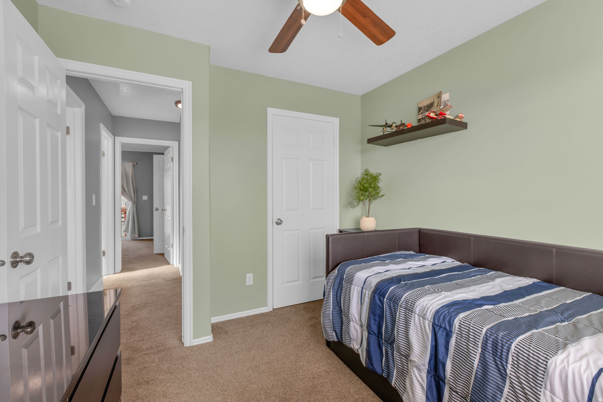 BRIDAL VEIL - Residential