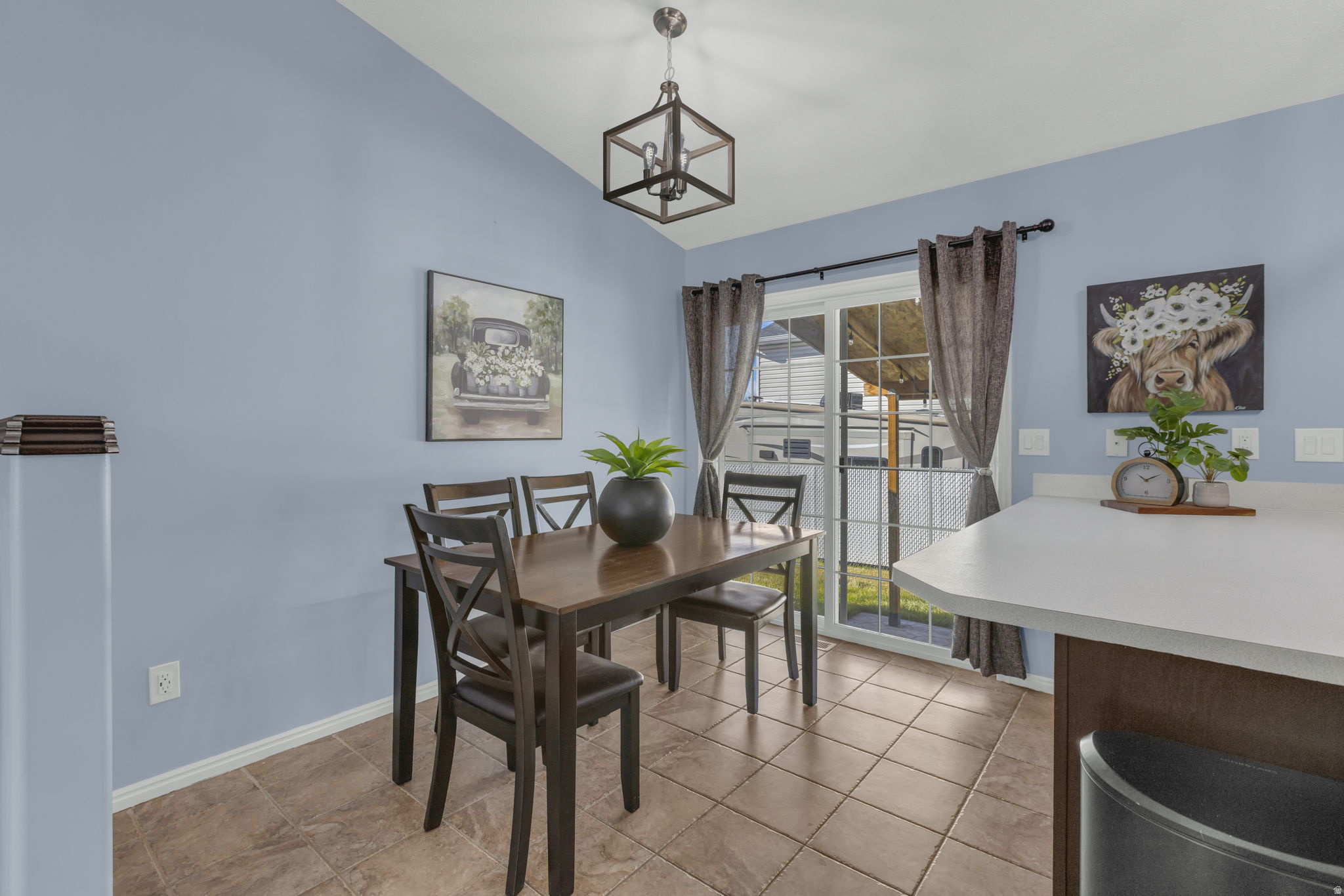 BRIDAL VEIL - Residential