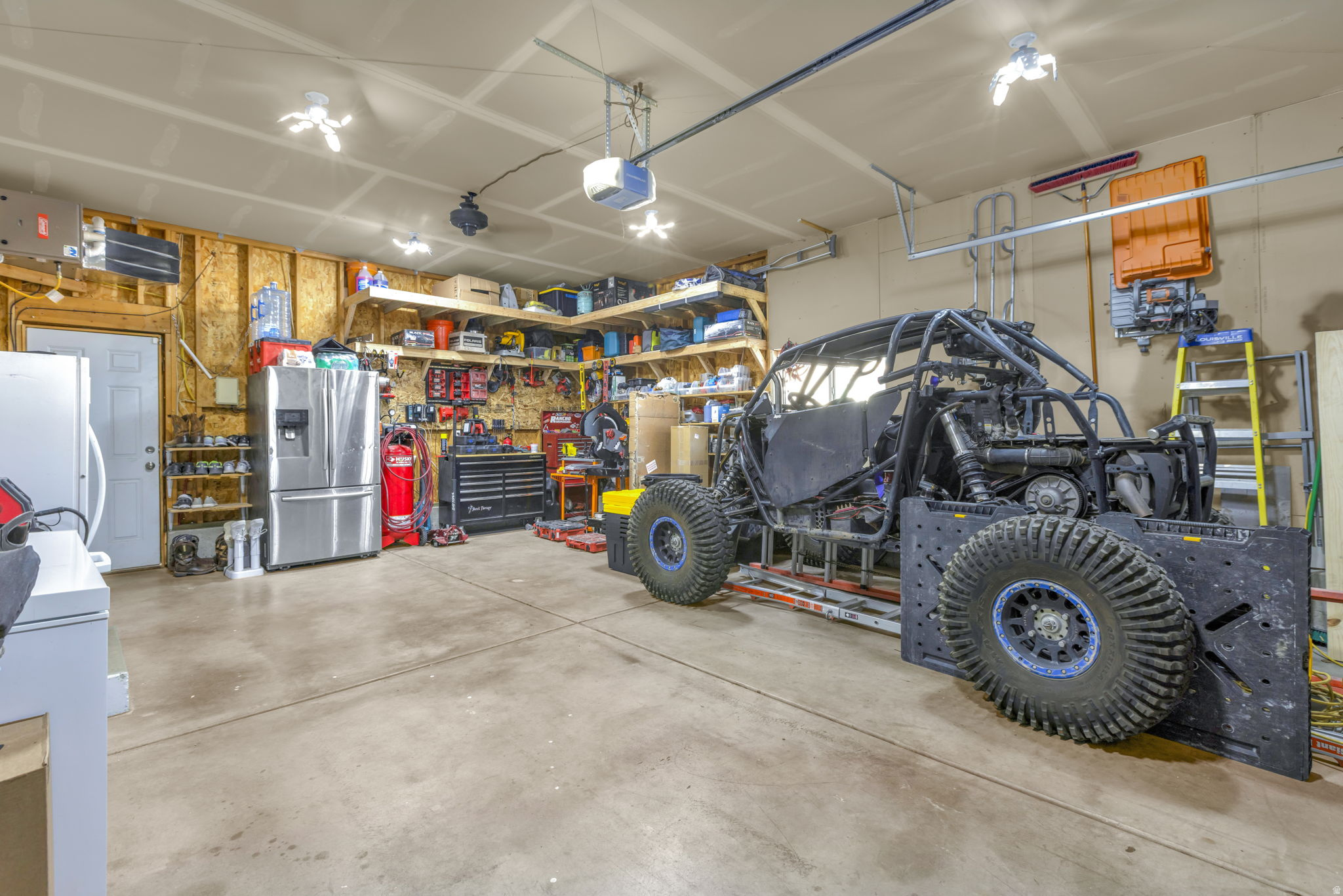 BRIDAL VEIL - Residential