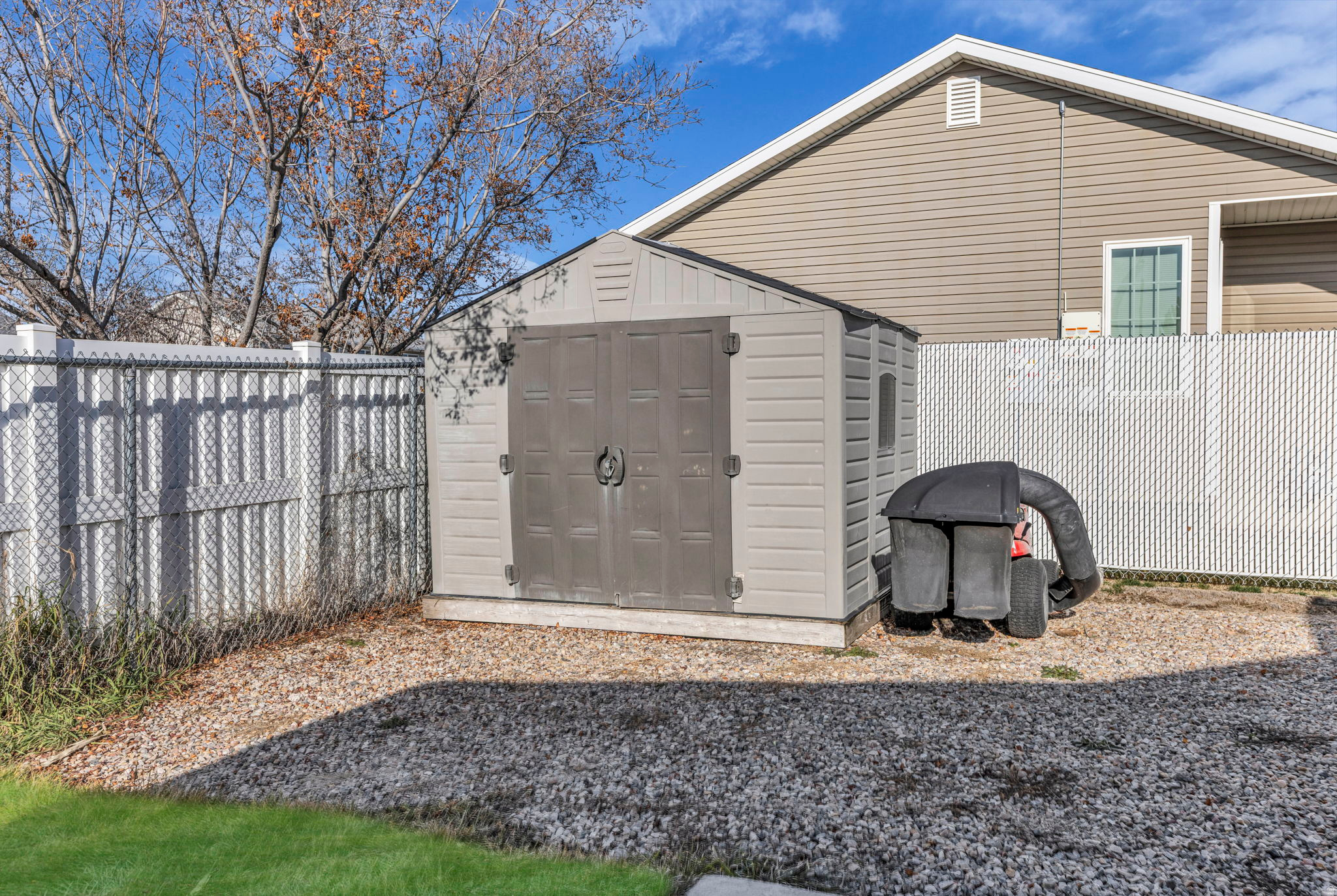 BRIDAL VEIL - Residential