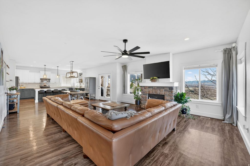 Photo of 660 E 1250 S, Providence, UT 84332 (MLS # 2142988)