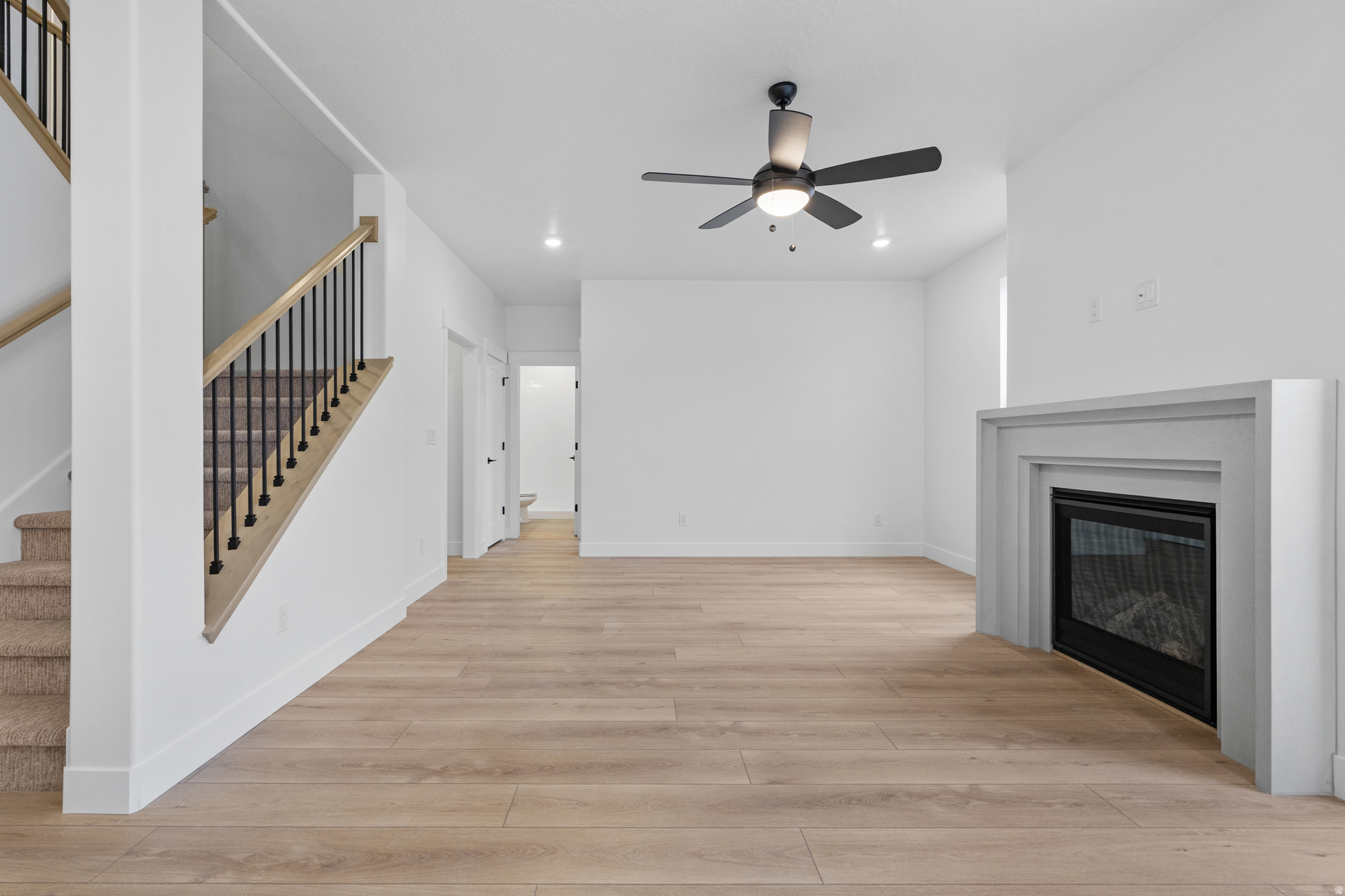 VISTAS AT SUMMIT RDG - Residential