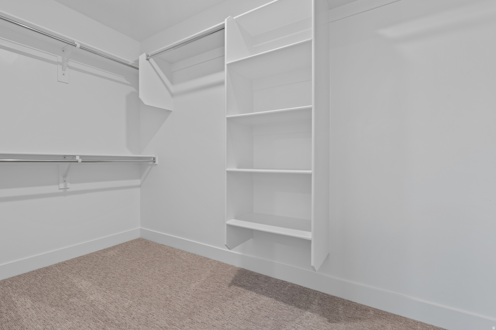 VISTAS AT SUMMIT RDG - Residential