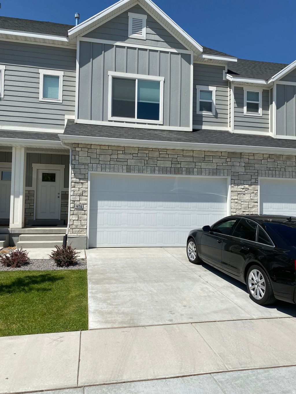 Photo of 974 W VISTA DR, Lehi, UT 84048 (MLS # 2139326)