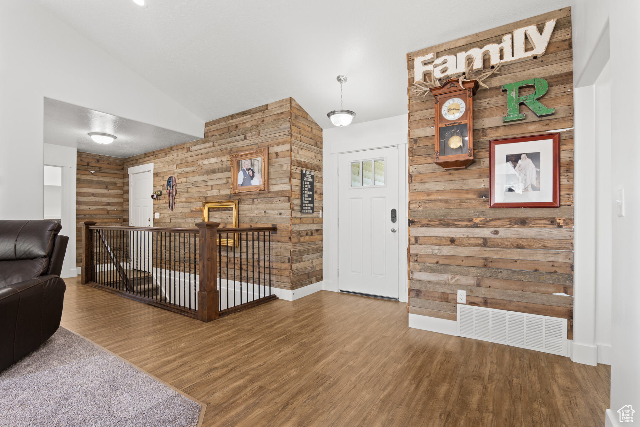 SPANISH FIELDS - Residential