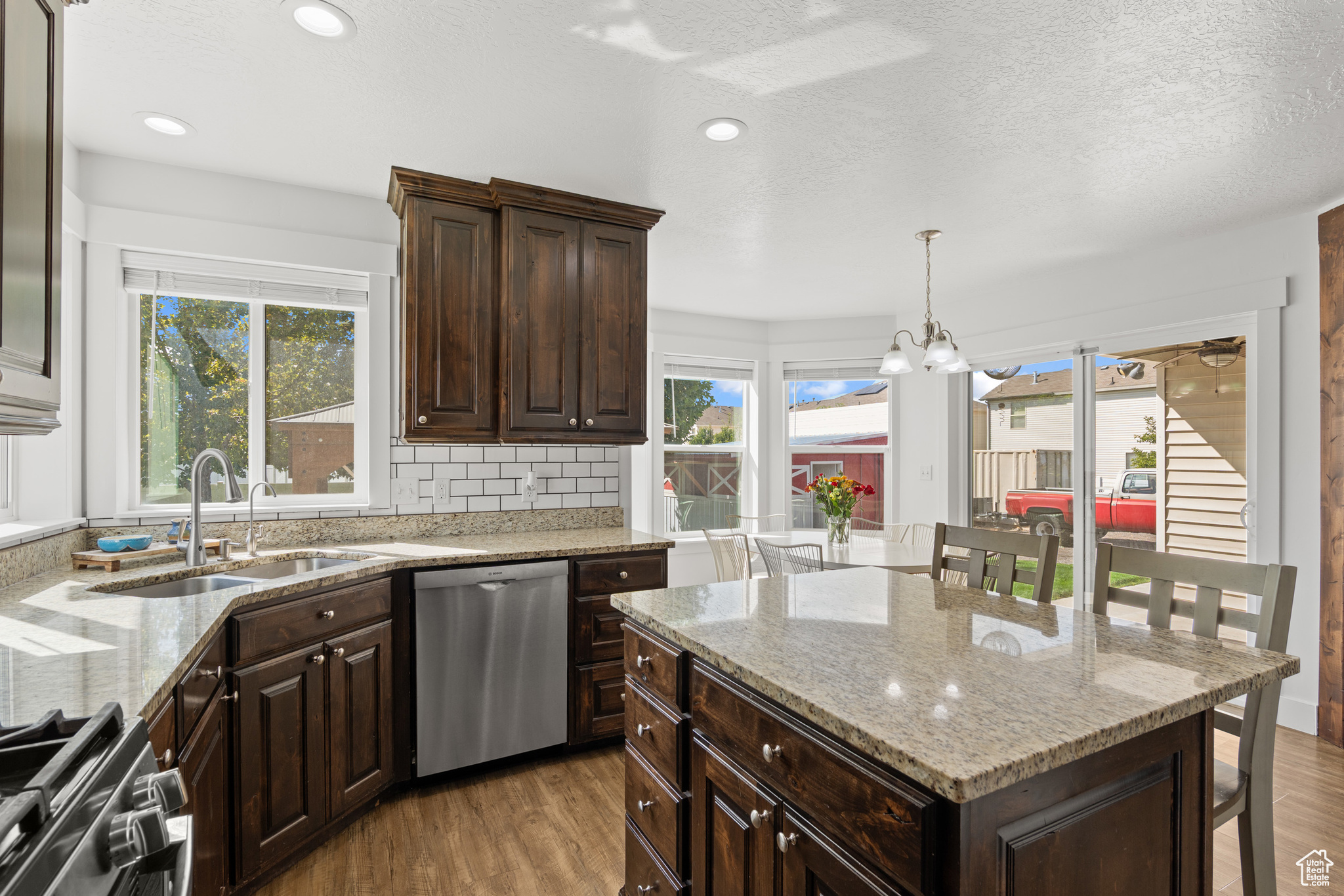 SPANISH FIELDS - Residential