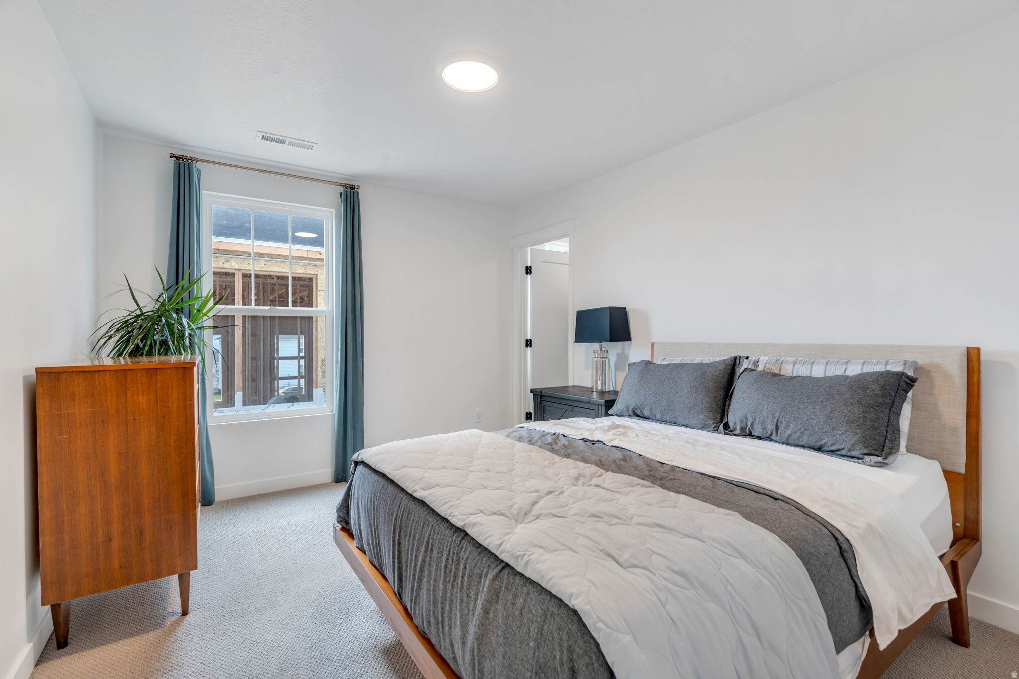 DAYBREAK - Residential Income