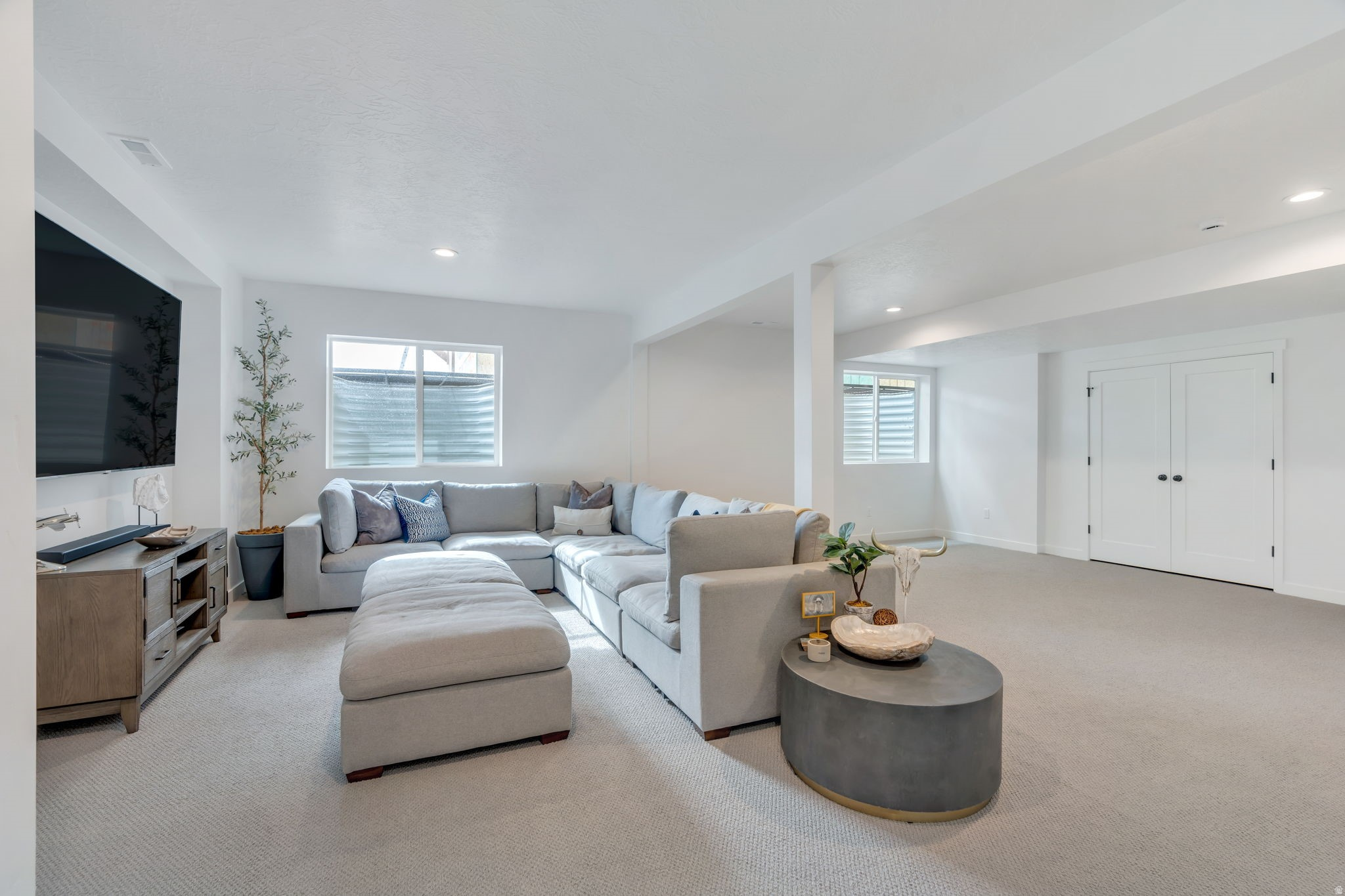 DAYBREAK - Residential Income