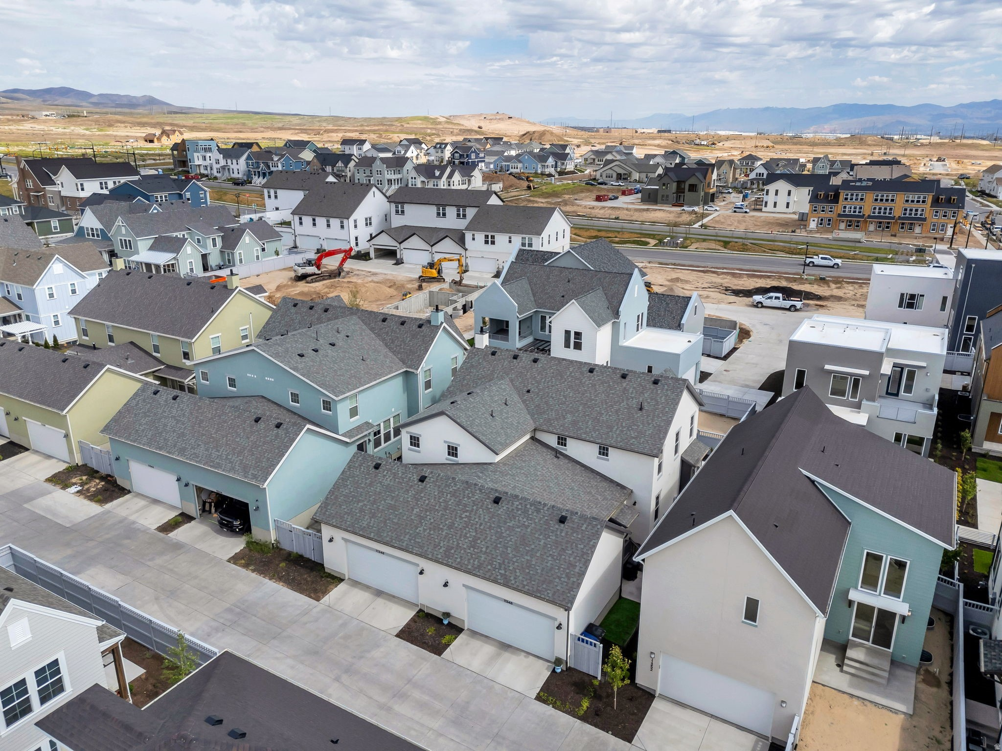 DAYBREAK - Residential Income