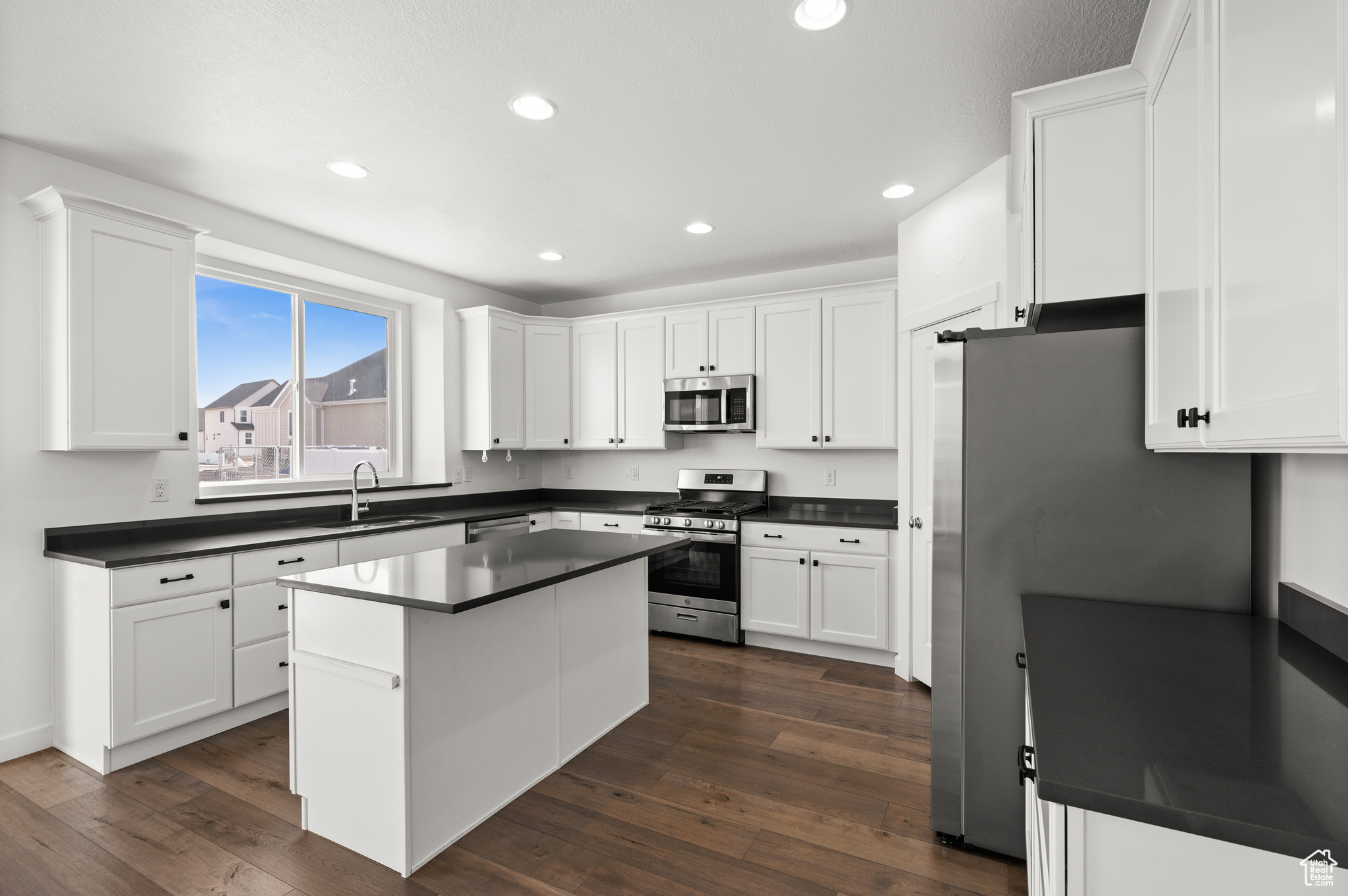 CRANEFIELD ESTATES - Residential