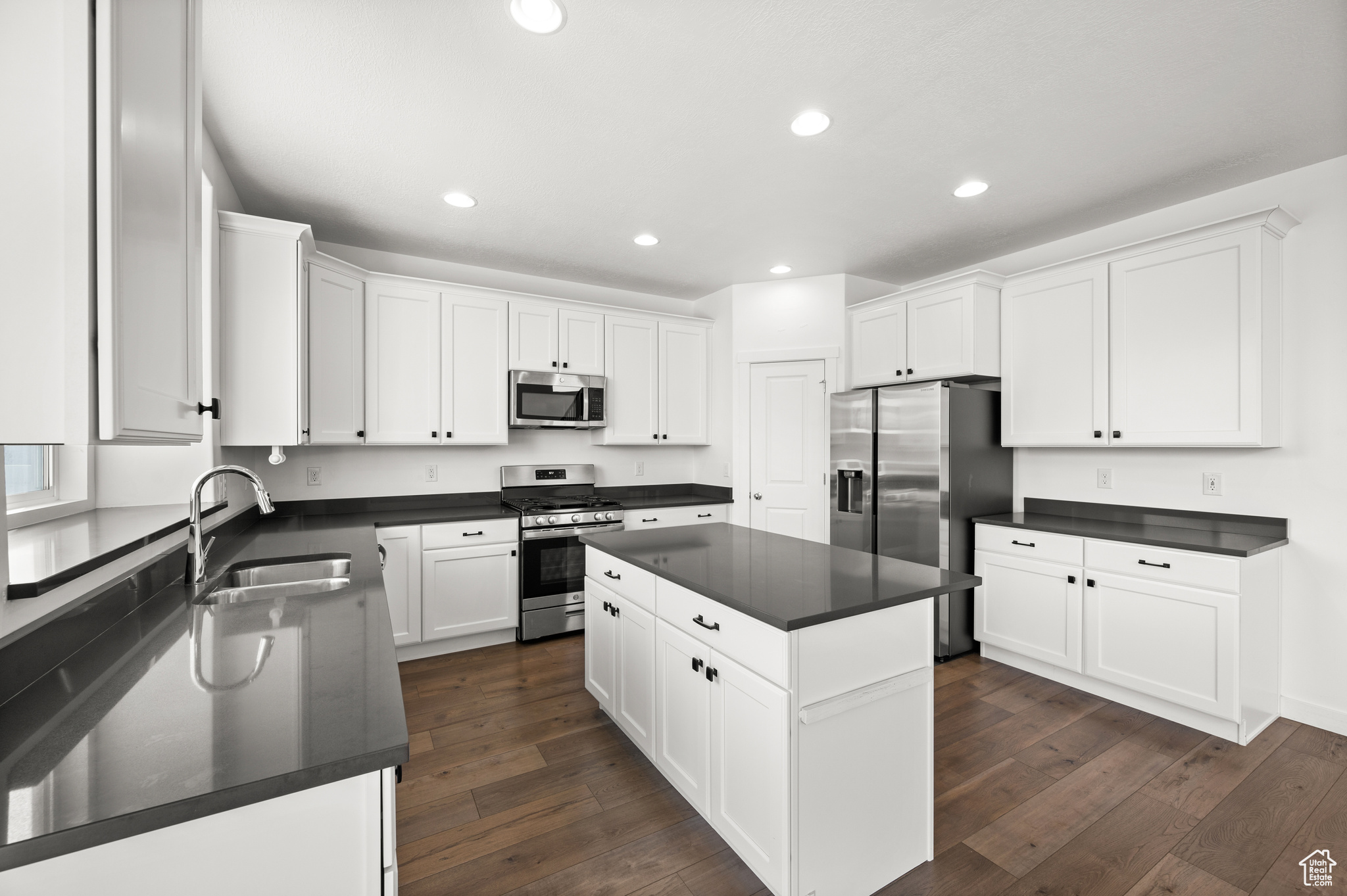 CRANEFIELD ESTATES - Residential