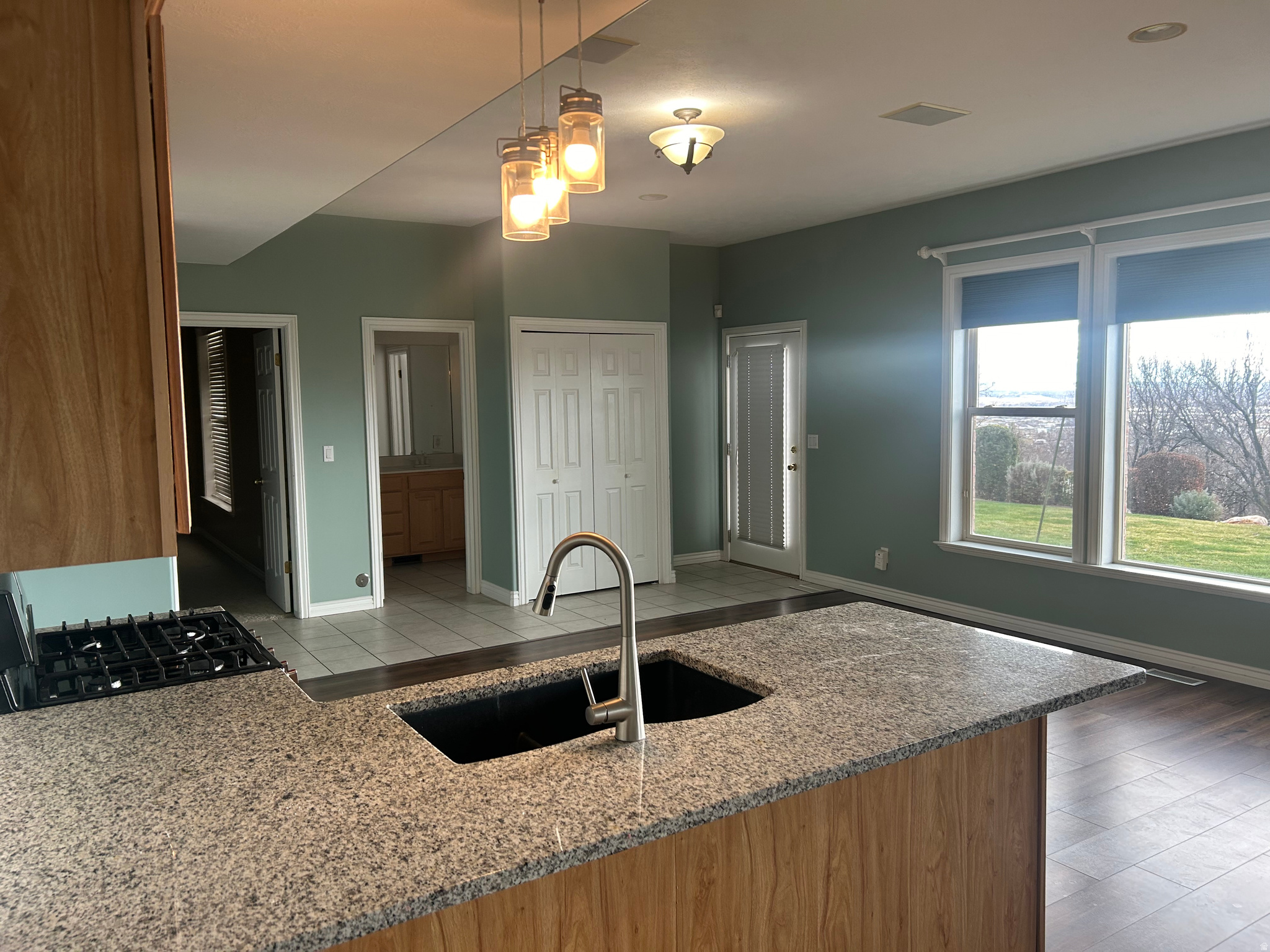 SKYLINE ESTATES NO. 5 - Residential