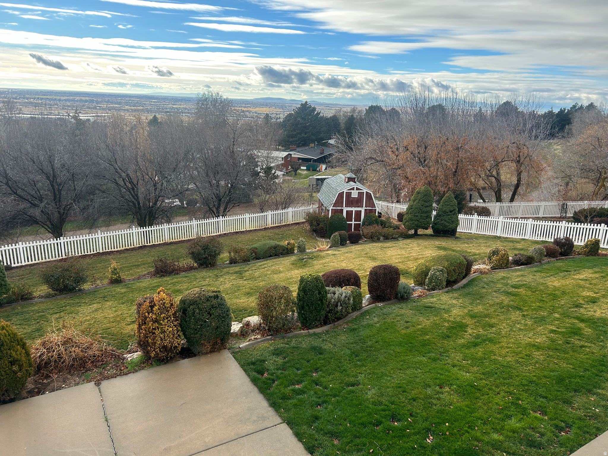 SKYLINE ESTATES NO. 5 - Residential