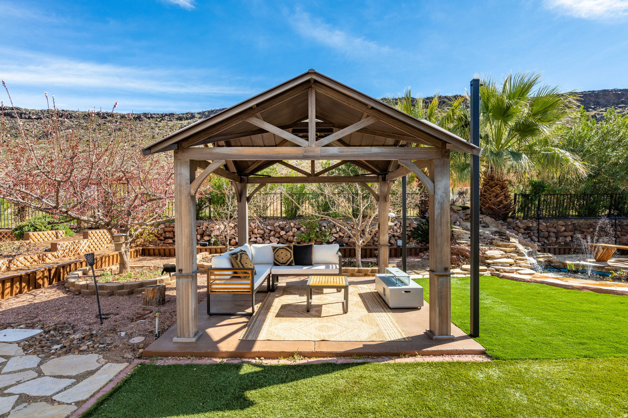 DIXIE SPRINGS - Residential