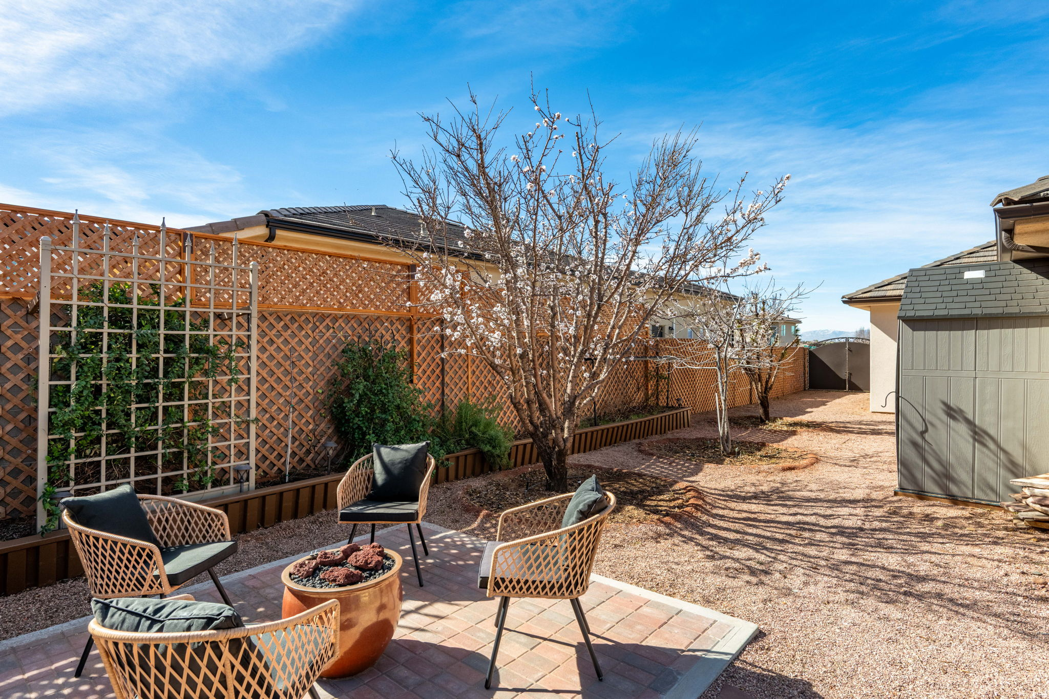 DIXIE SPRINGS - Residential