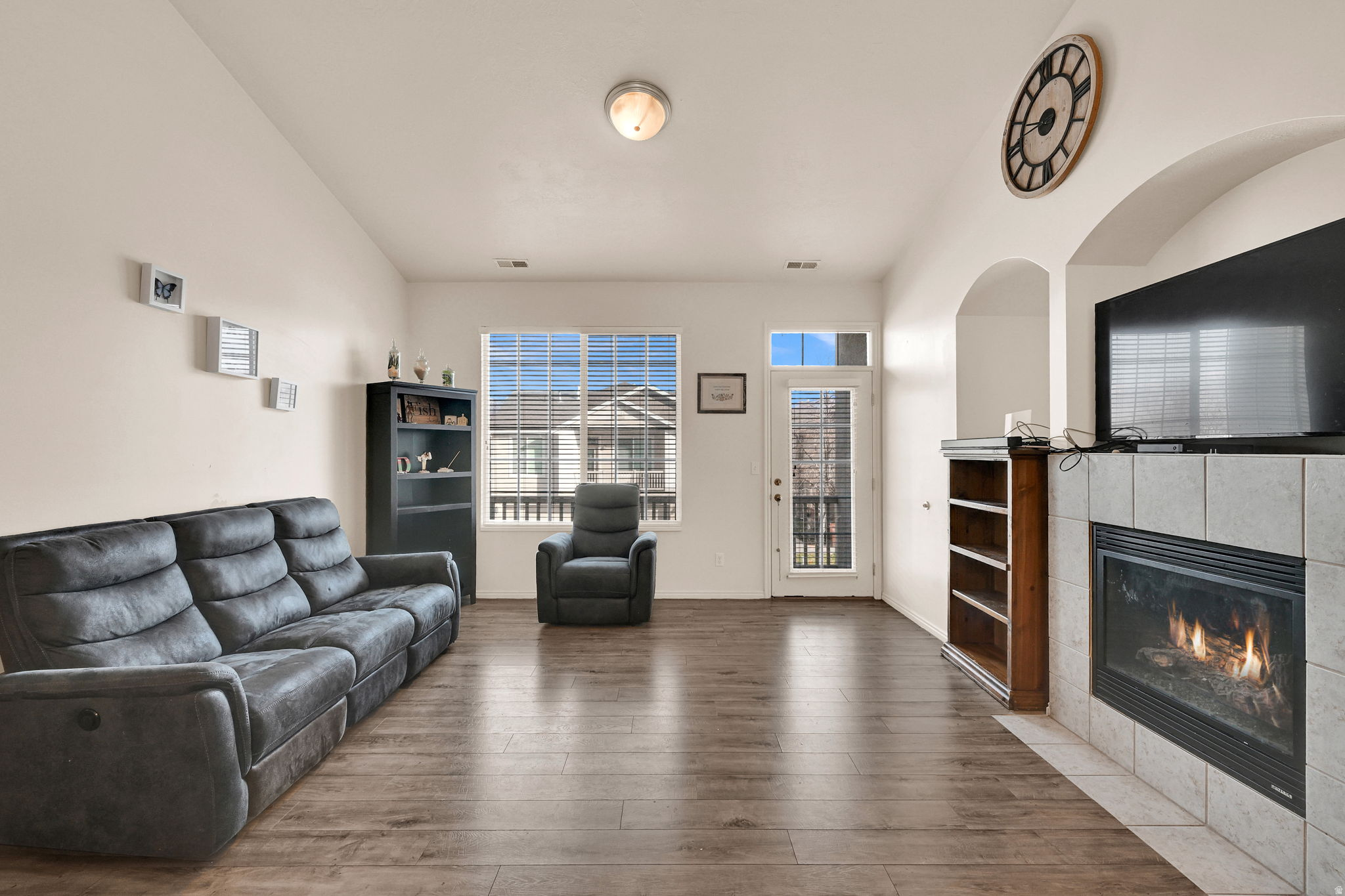 COVENTRY AT FOXBORO - Residential