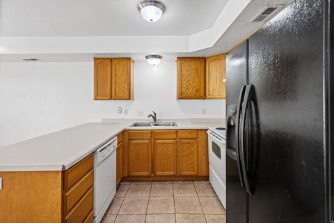 Tiny photo for 879 N 1125 W, Layton, UT 84041 (MLS # 2156869)