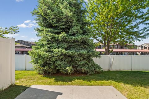 Tiny photo for 879 N 1125 W, Layton, UT 84041 (MLS # 2156869)