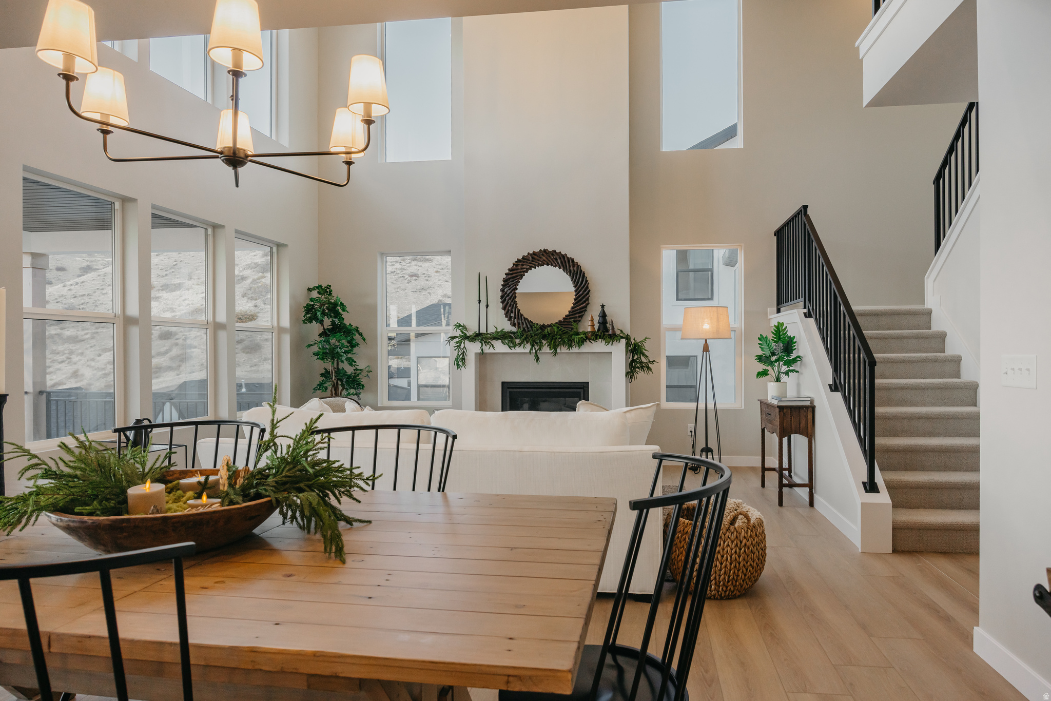 CANYON POINT - Residential