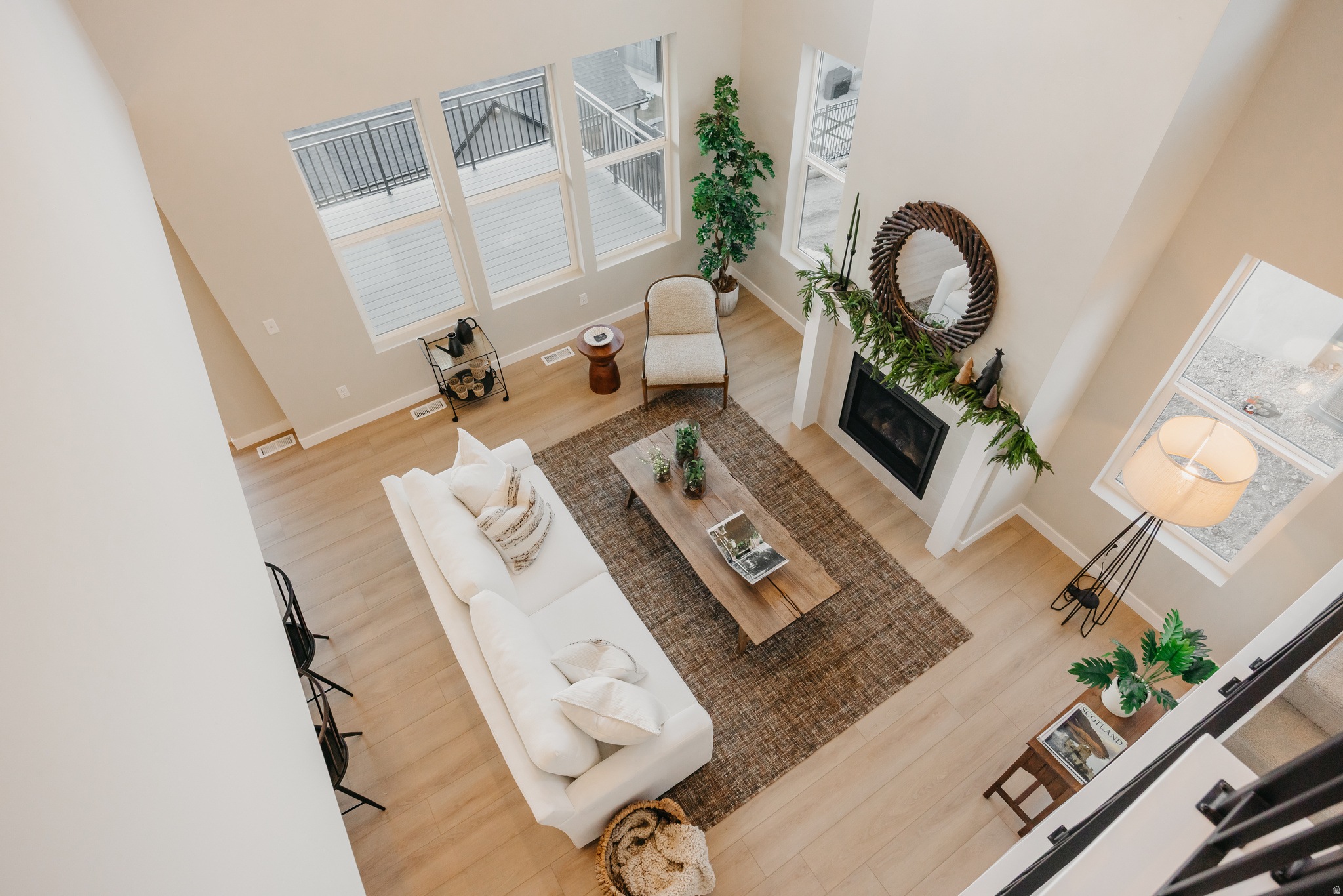 CANYON POINT - Residential