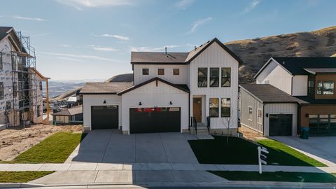 Tiny photo for 1651 W CANYON RIM RD #633, Lehi, UT 84048 (MLS # 2120394)