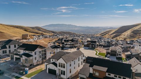 Tiny photo for 1651 W CANYON RIM RD #633, Lehi, UT 84048 (MLS # 2120394)