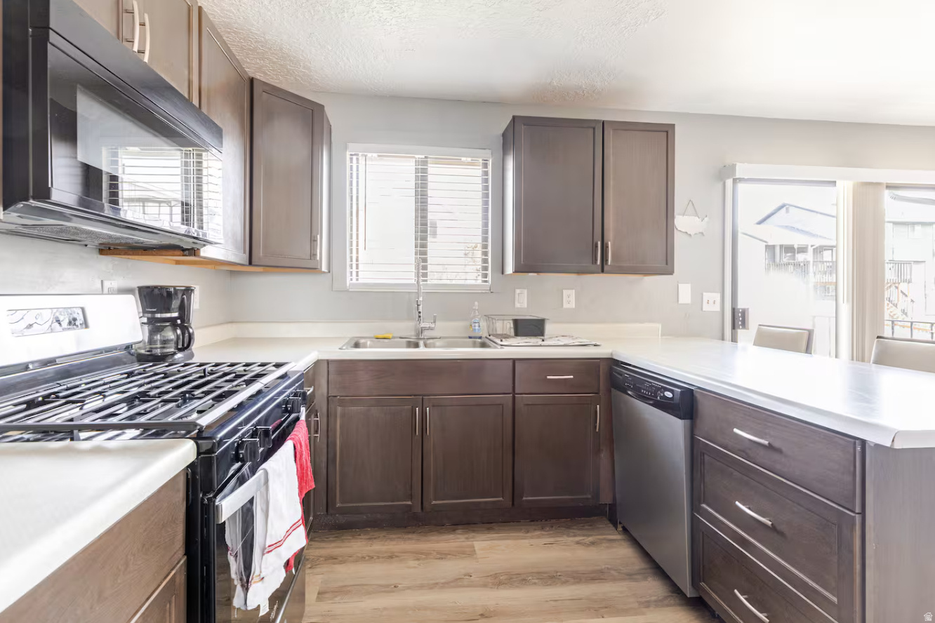 LAKELAND - Residential