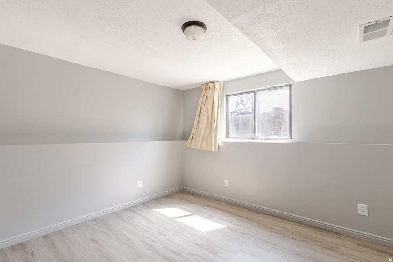 LAKELAND - Residential