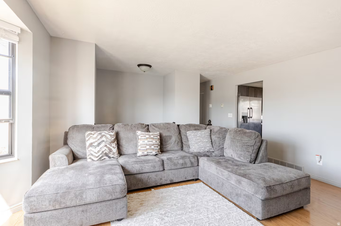 LAKELAND - Residential