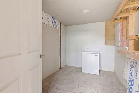 Tiny photo for 593 E 38TH ST S, South Ogden, UT 84403 (MLS # 2149097)