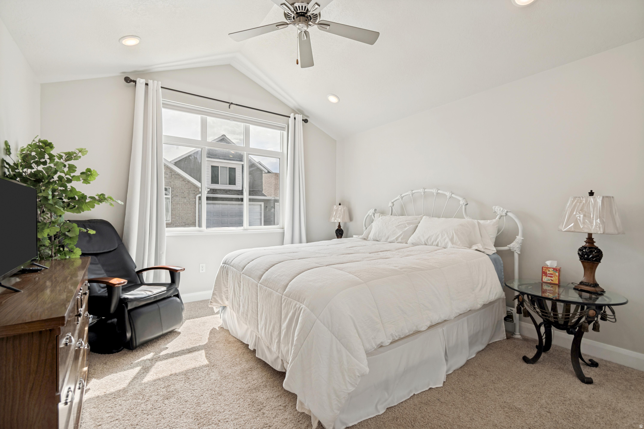 THE VILLA AT LEGACY ARMS - Residential