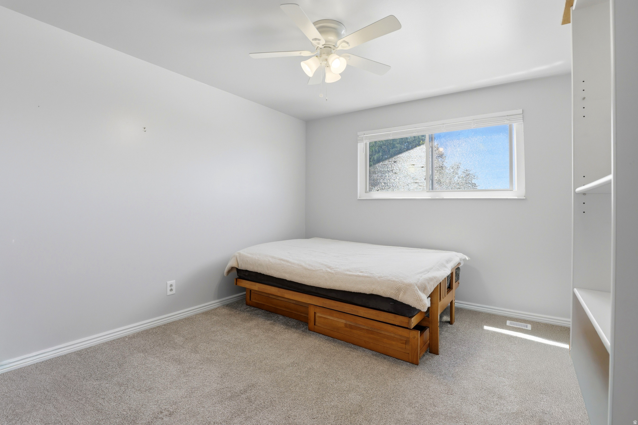 MAYWOOD HILLS - Residential