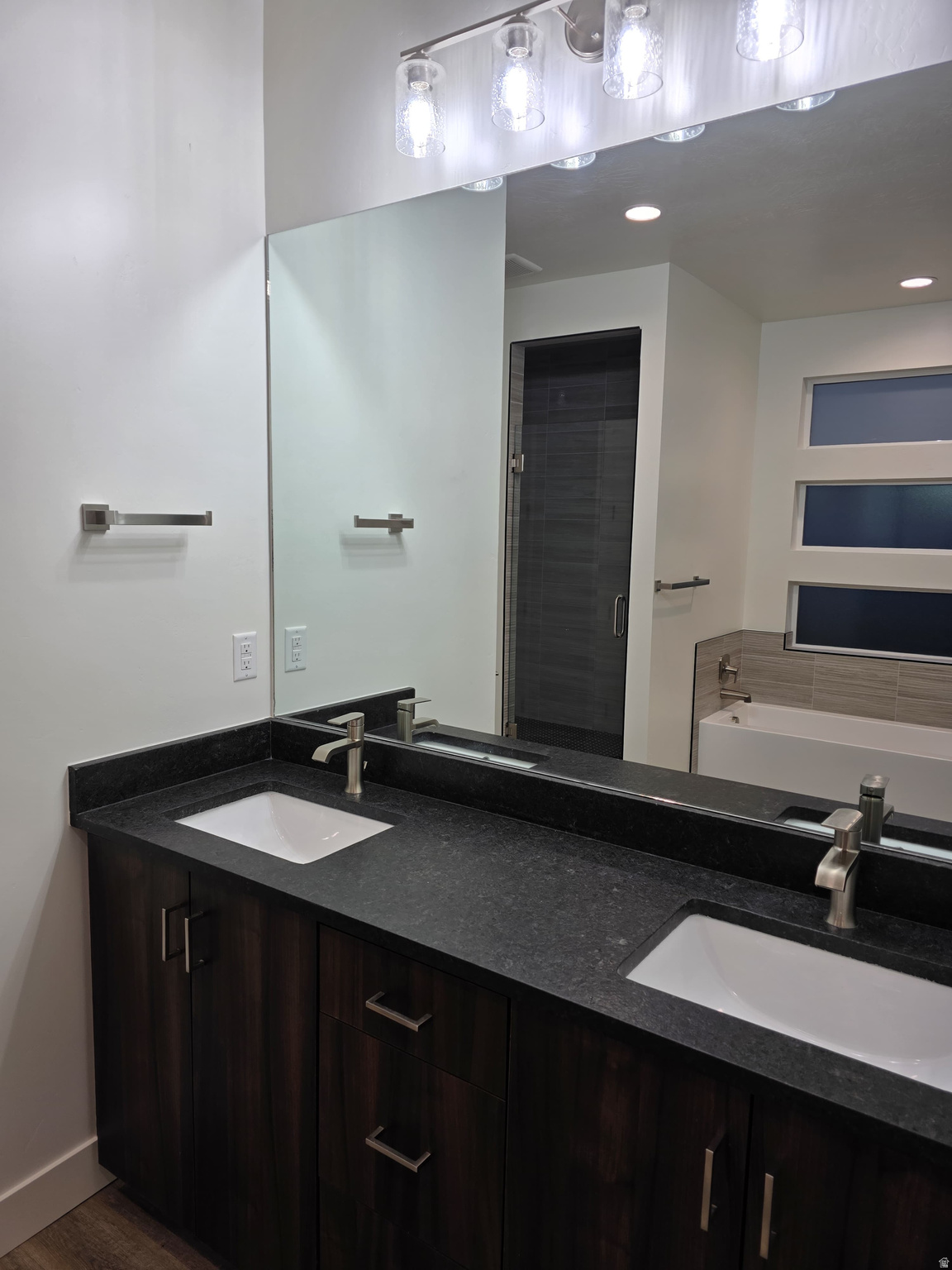 TREASURE ISLE - Residential