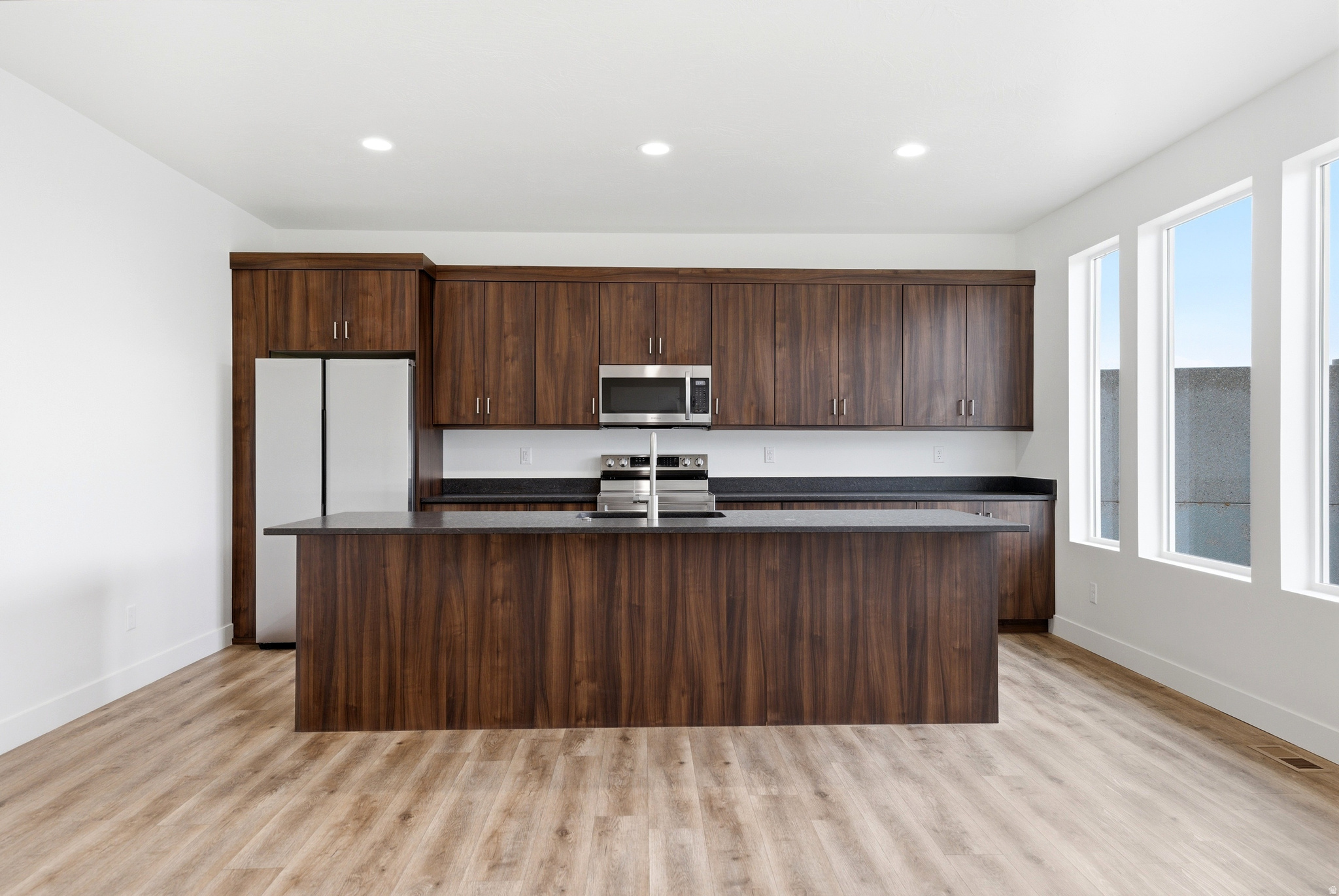 TREASURE ISLE - Residential