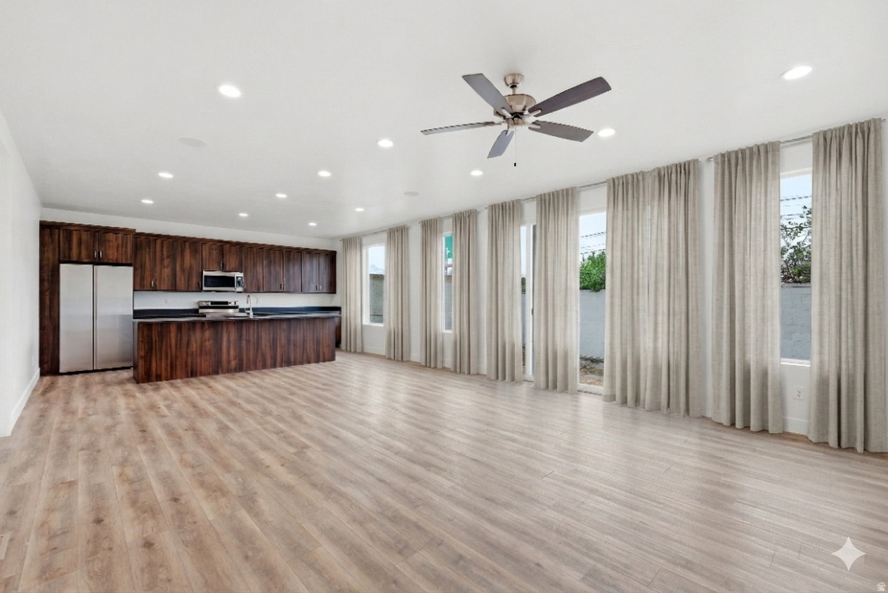 TREASURE ISLE - Residential