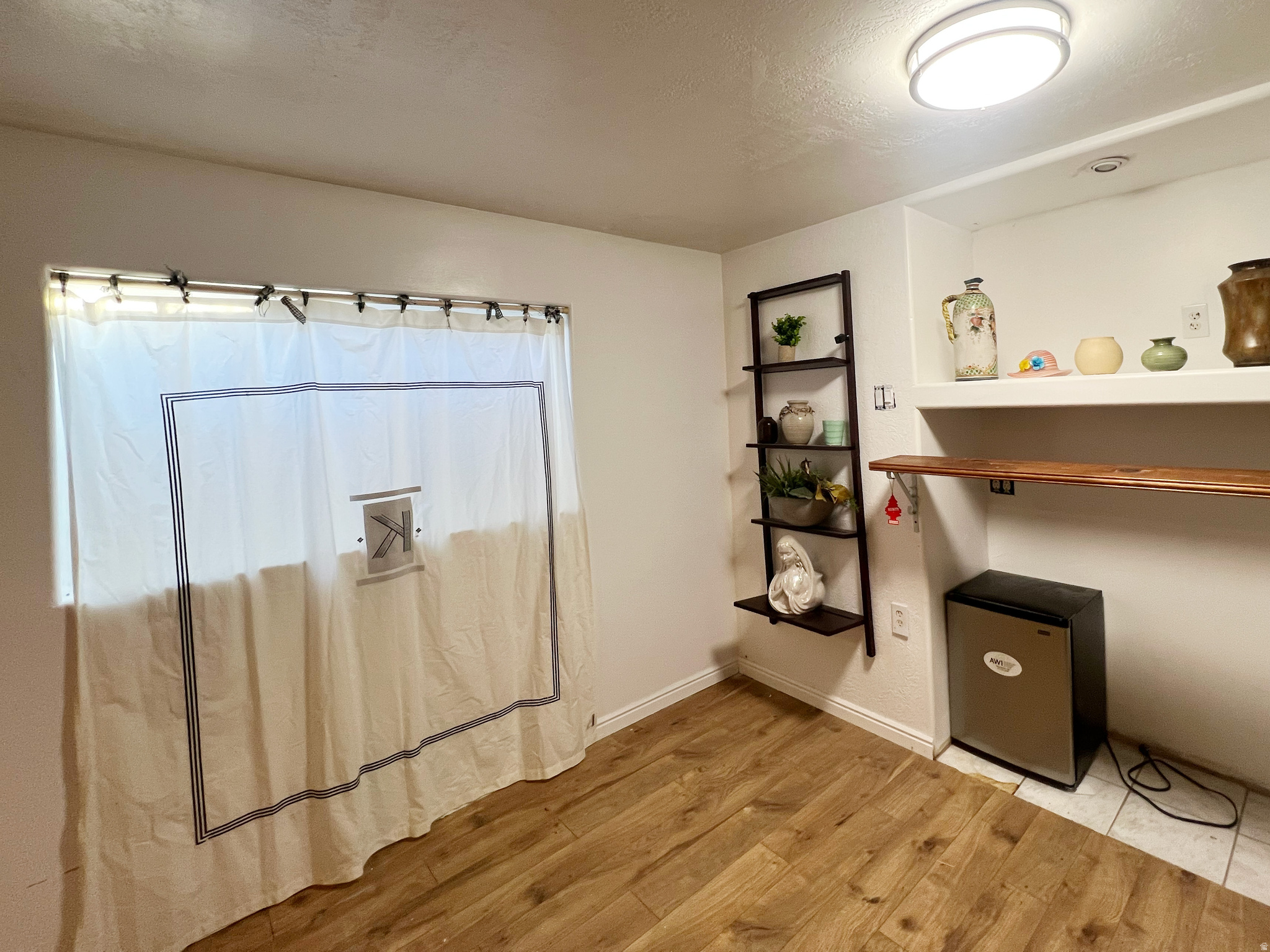 WESTWOOD #3 - Residential