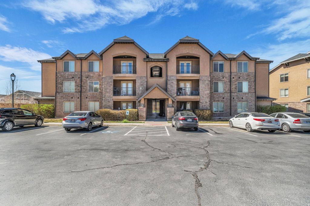 Photo of 1045 S 1700 W #232, Payson, UT 84651 (MLS # 2145793)