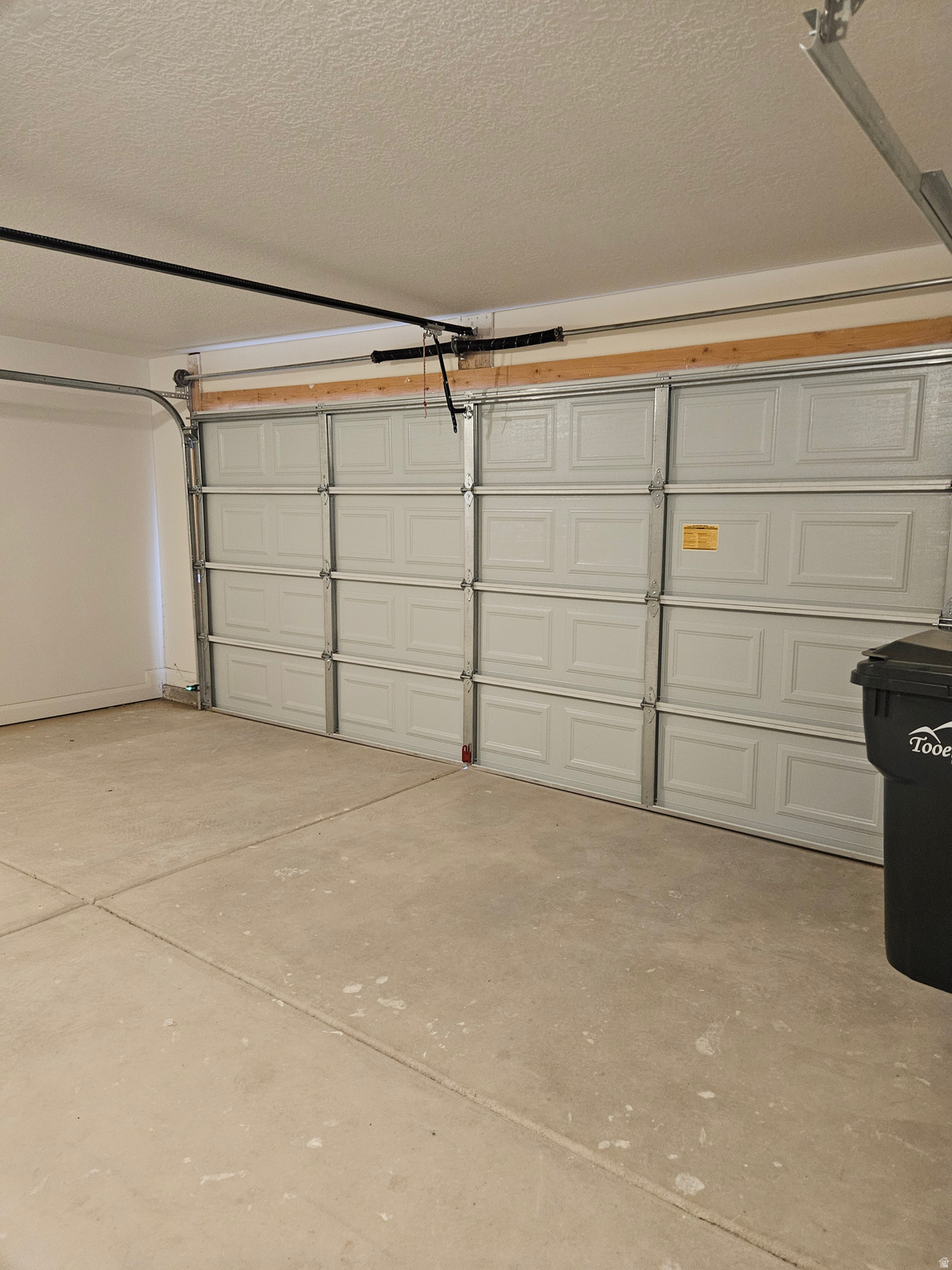 COUNTRY VIEW VILLAS - Residential