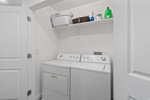 Tiny photo for 5397 W PARSONS PEAK PL, Herriman, UT 84096 (MLS # 2136660)