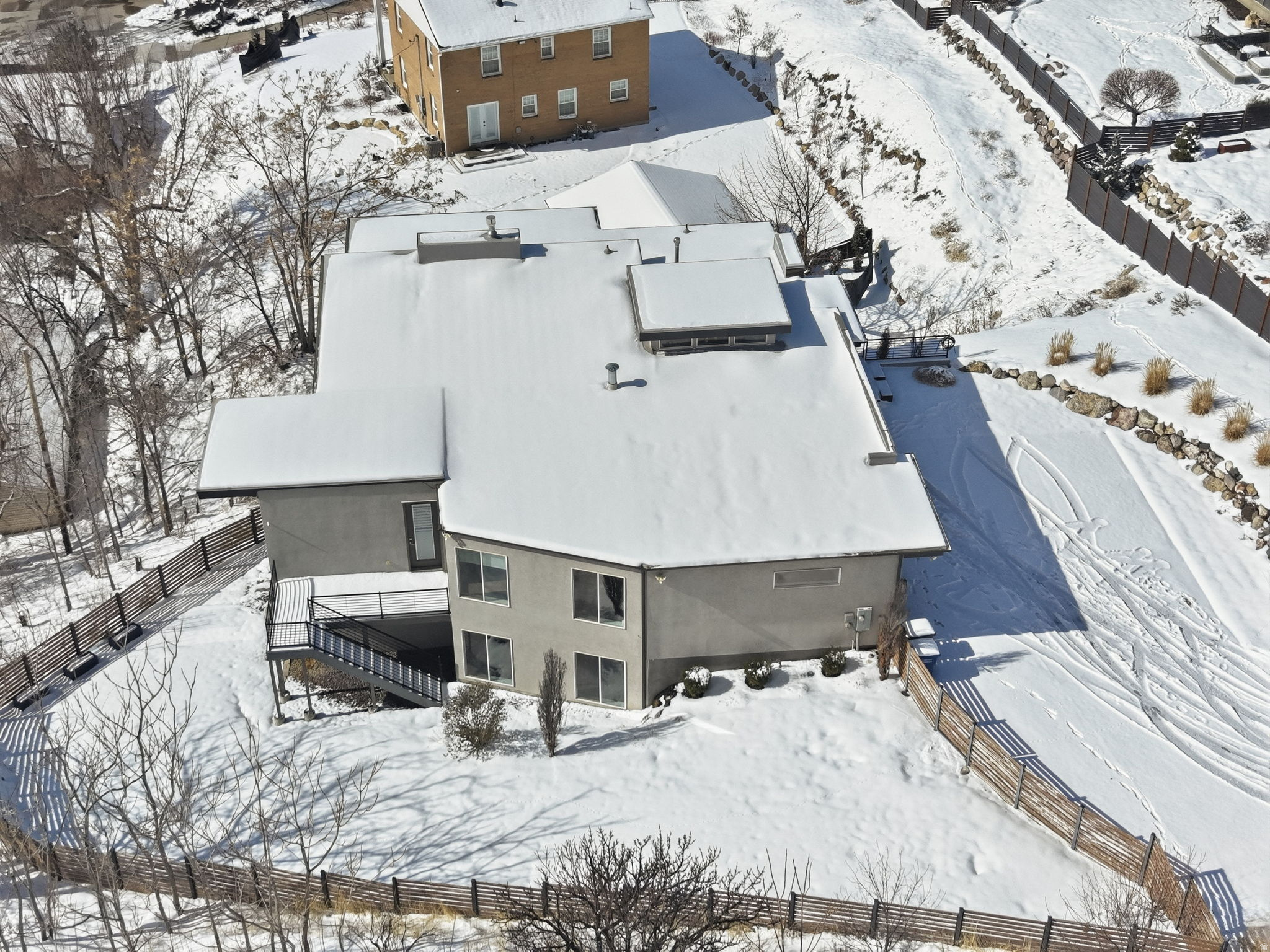 COLUMBUS COURT - Residential