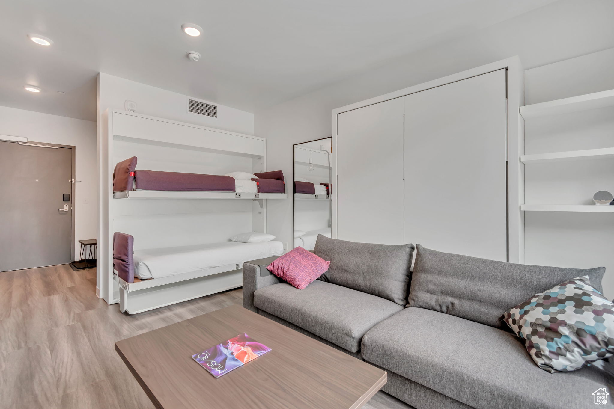 YOTEL - Residential