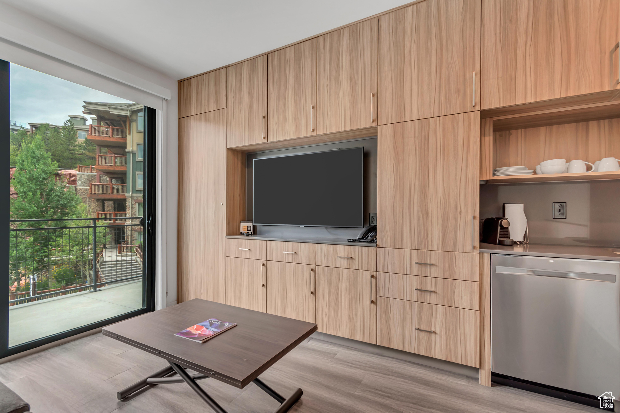 YOTEL - Residential