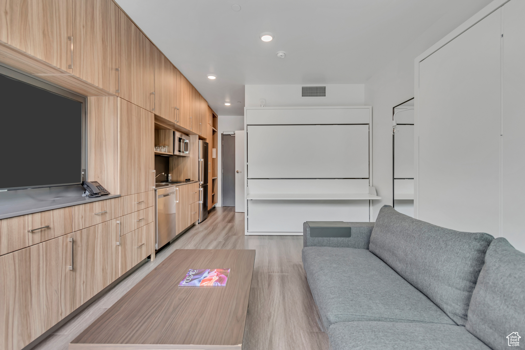 YOTEL - Residential