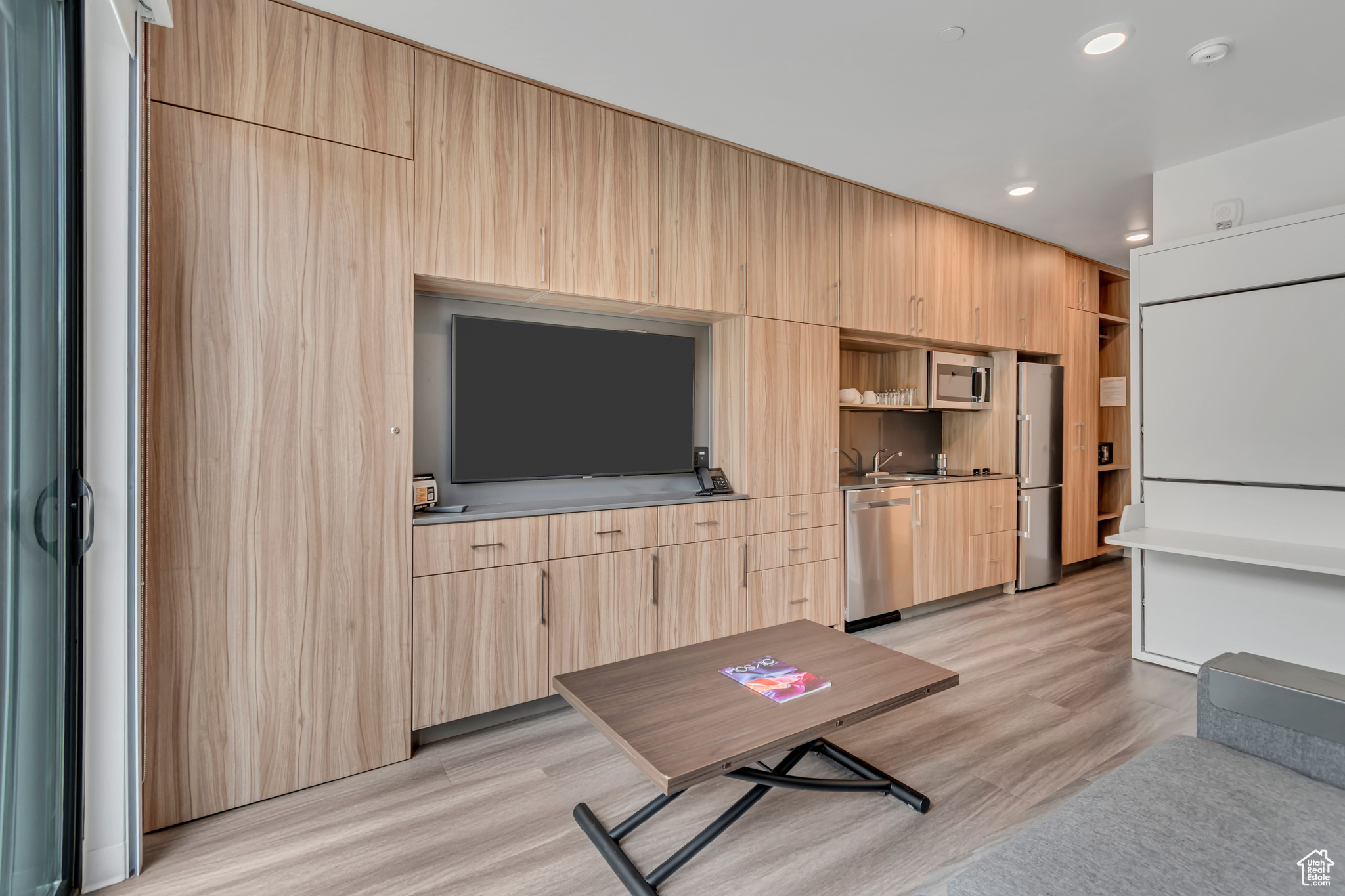 YOTEL - Residential