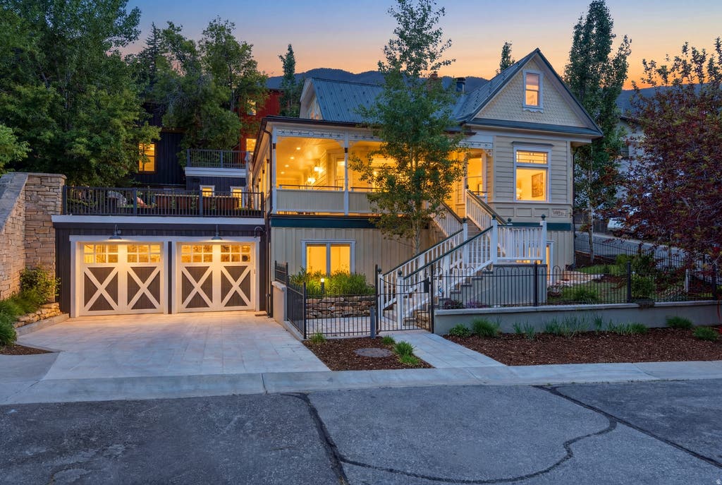 Photo of 733 WOODSIDE AVE, Park City, UT 84060 (MLS # 2167887)