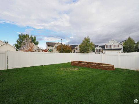 Tiny photo for 11671 S CLINTWOOD DR, Draper, UT 84020 (MLS # 2119652)