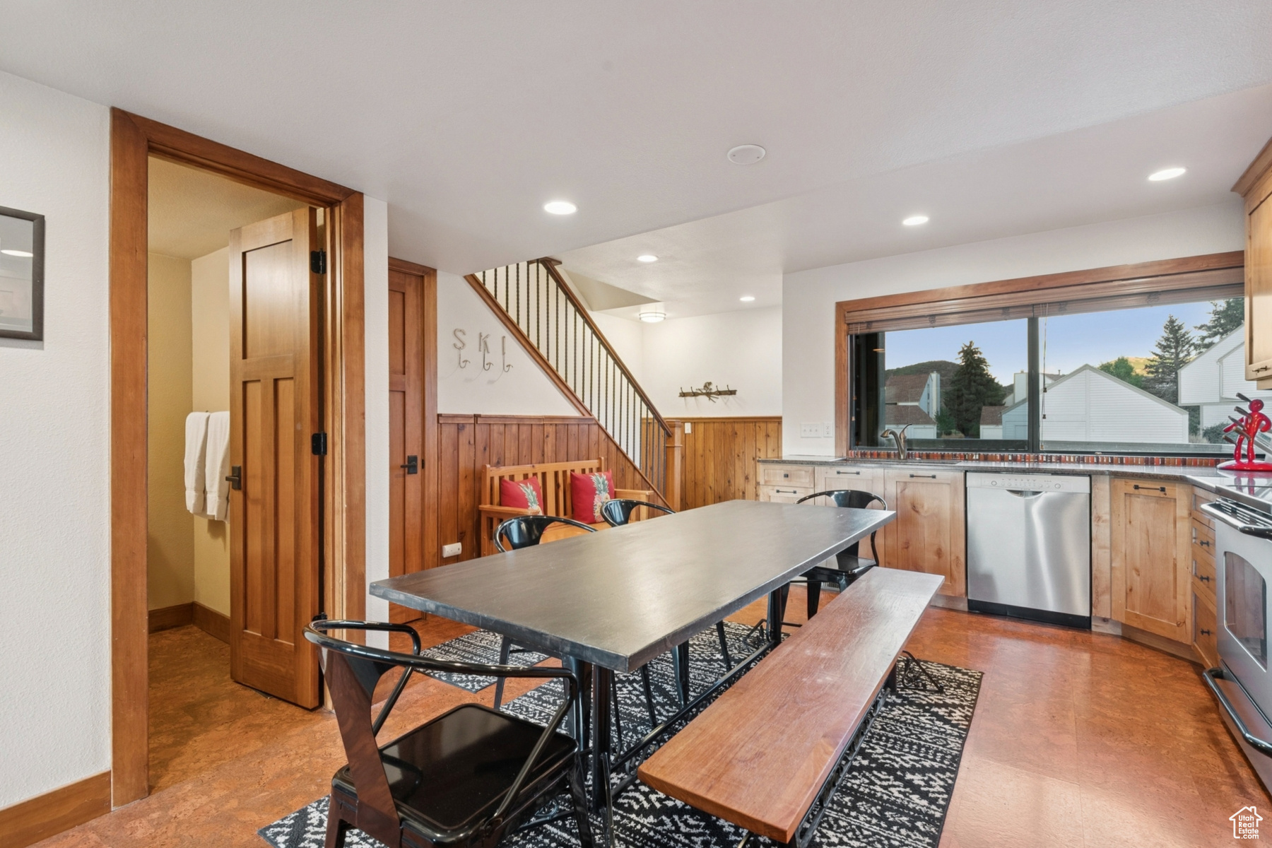RACQUET CLUB VILLAGE SUB - Residential