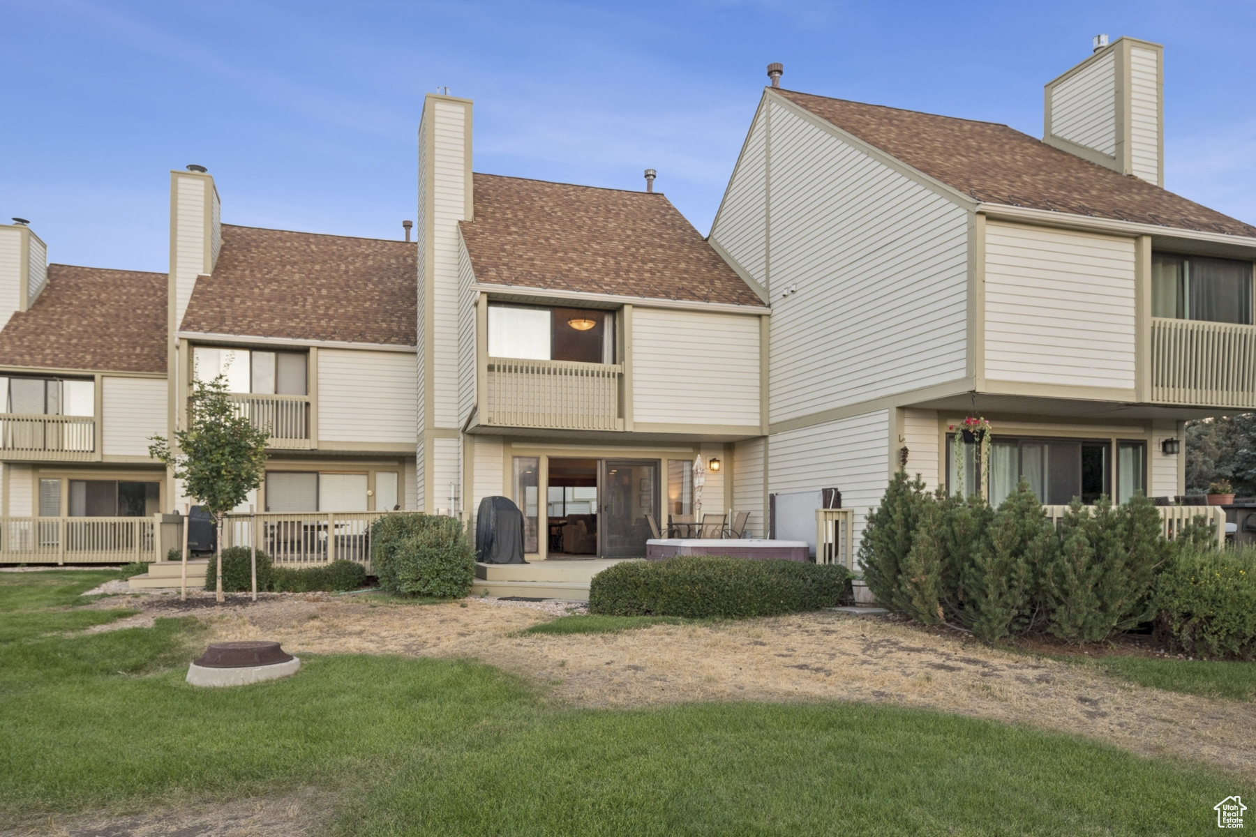 RACQUET CLUB VILLAGE SUB - Residential