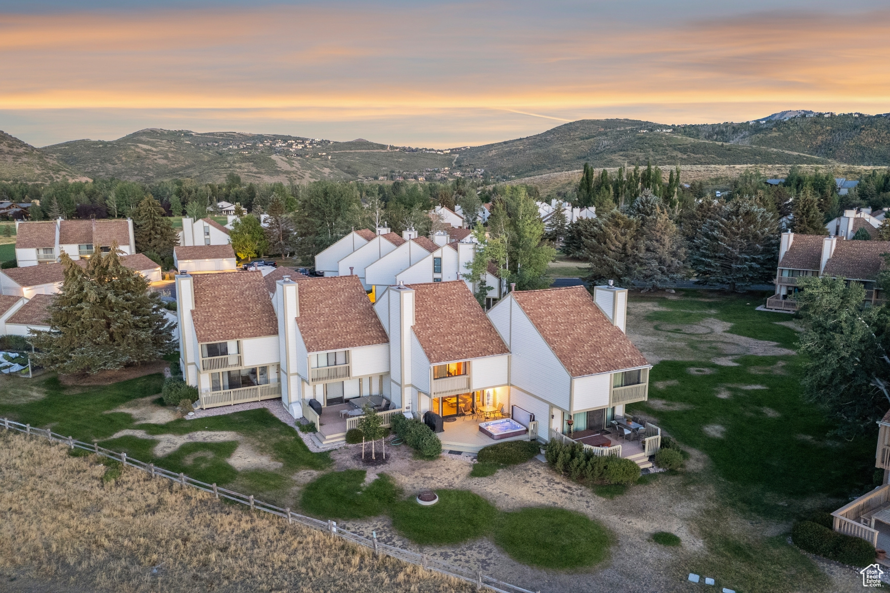 RACQUET CLUB VILLAGE SUB - Residential