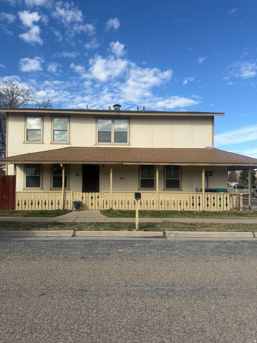 Lots of space in this home with a large family room upstairs.  Garage is oversized.  Primary bedroom is very big also.  Good location - close to everything.  Home needs some work- hence the low low price.